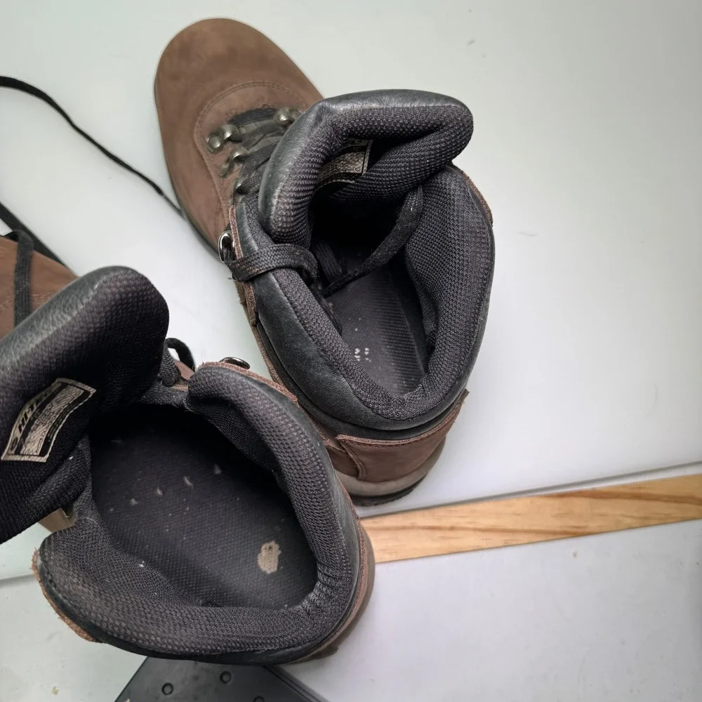 Hi-Tec Altitude‎ IV Hiking Boots Mens 8 Brown Leather Waterproof Trail Outdoor